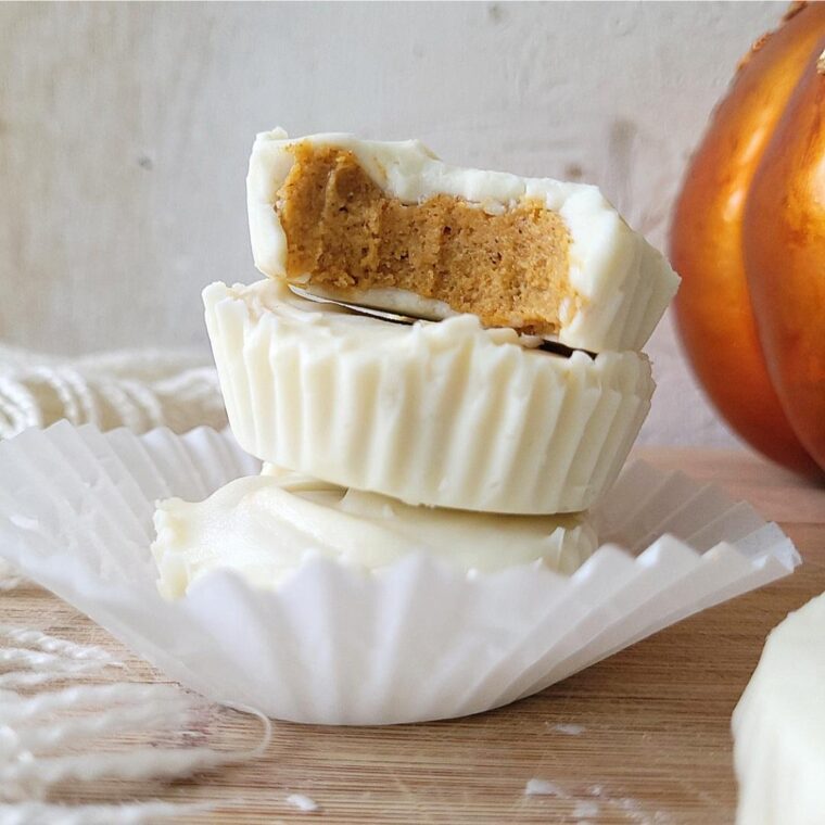 White Chocolate Pumpkin Cups