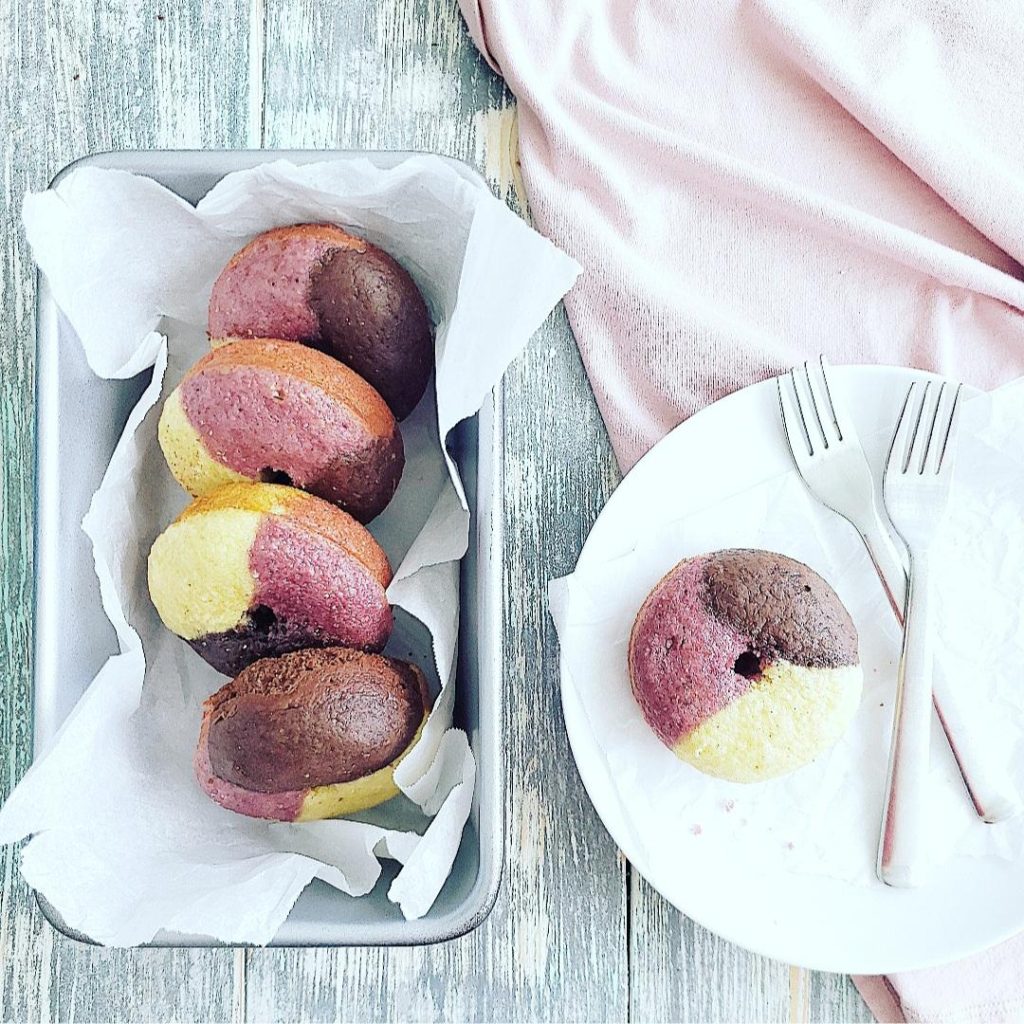 functional image neapolitan donuts neapolitan flavor loaf pan vanilla chocolate strawberry baked donus