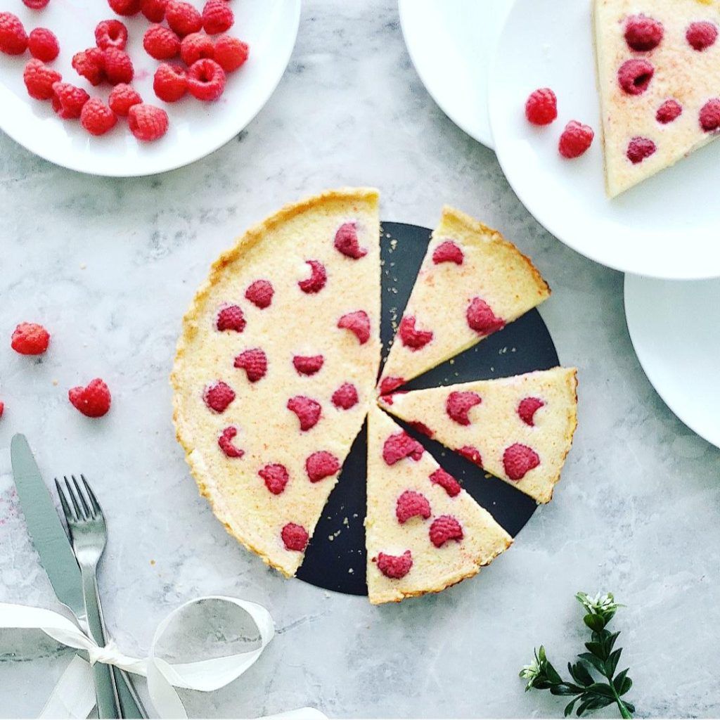 functional image mascarpone raspberry tart 3 slices