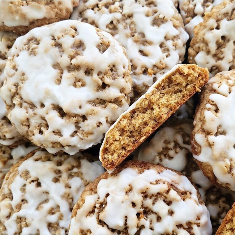 Iced Oatmeal Cookies